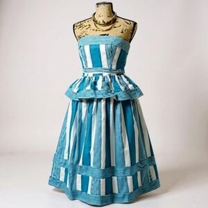 Victor Costa Vintage 1980s Strapless Flare Dress – Size 4